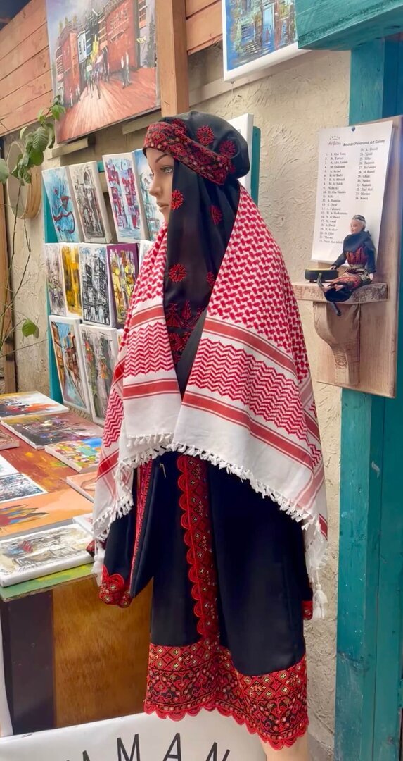 شماغ مُهدب
