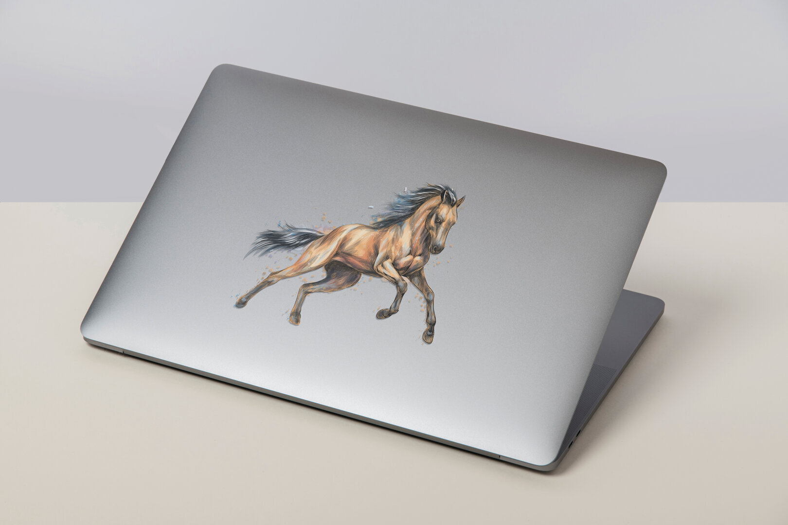 Running Horse 